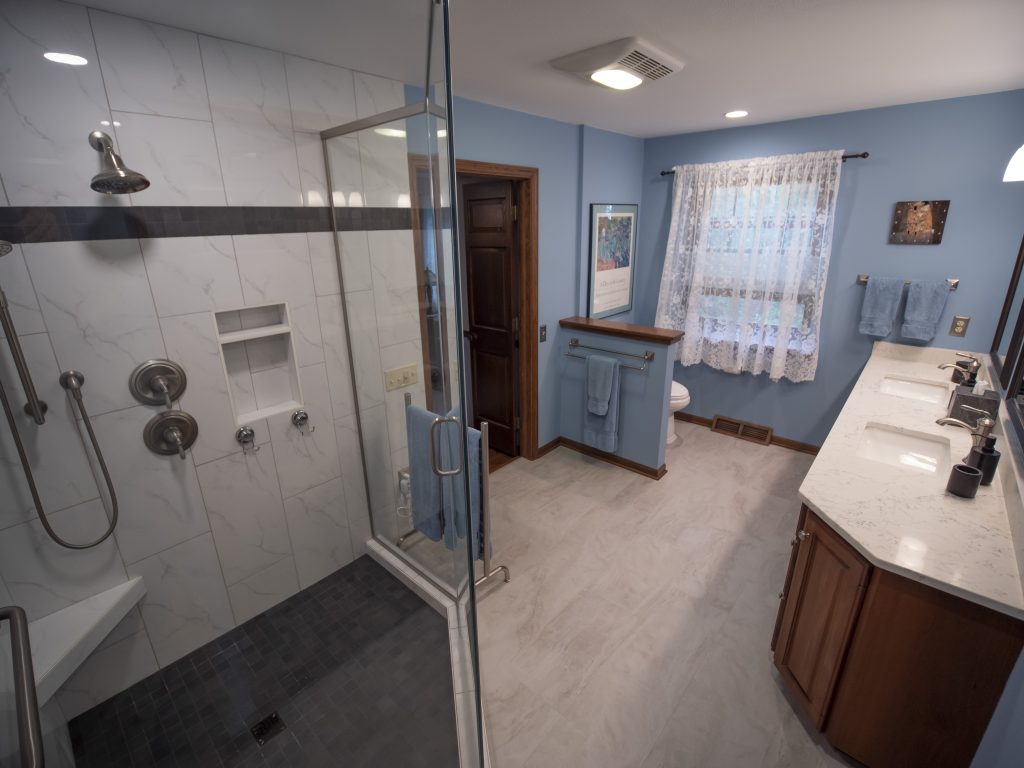 Embrace the Open Concept Shower