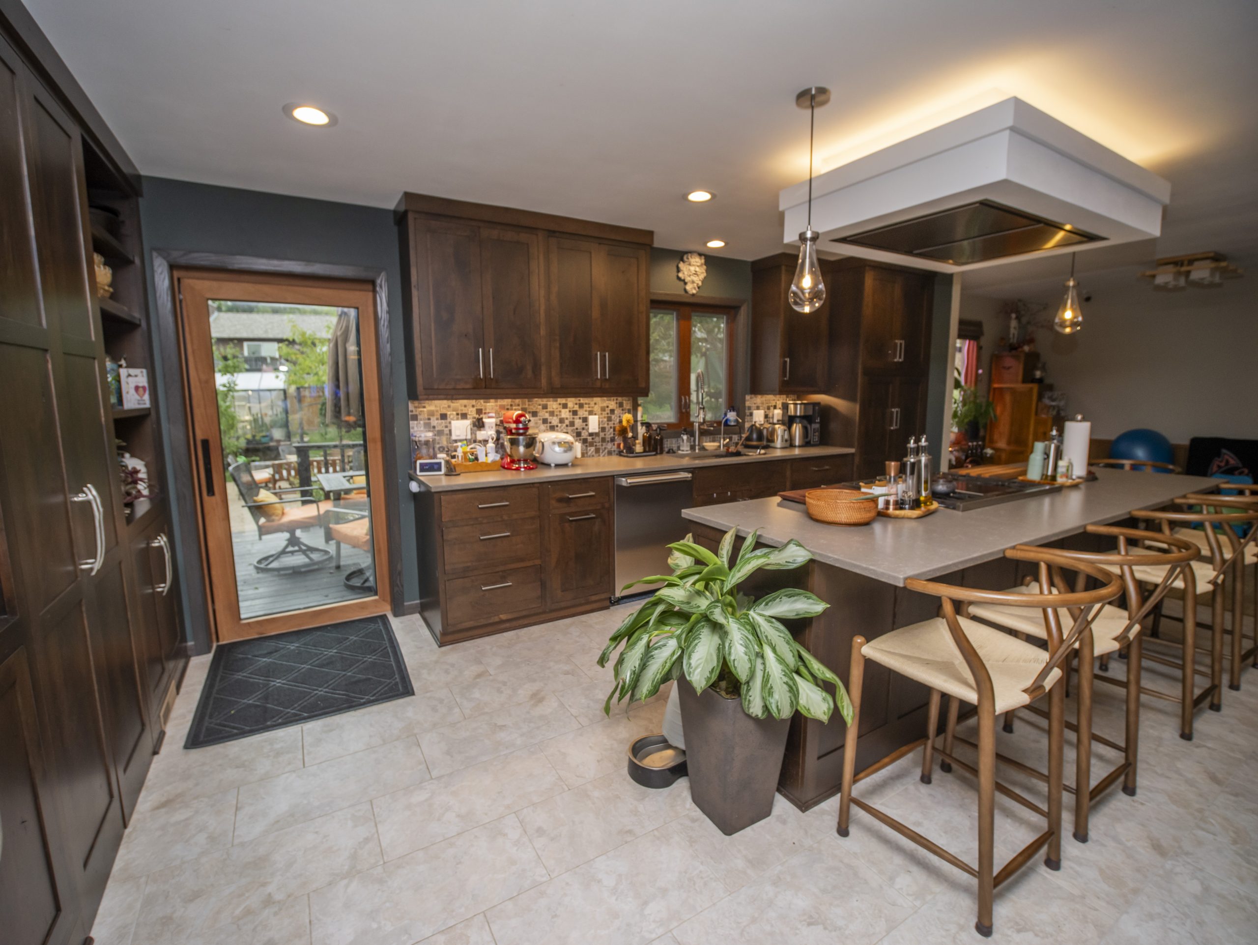 Elevate Your Kitchen Remodel with Luxurious Touches