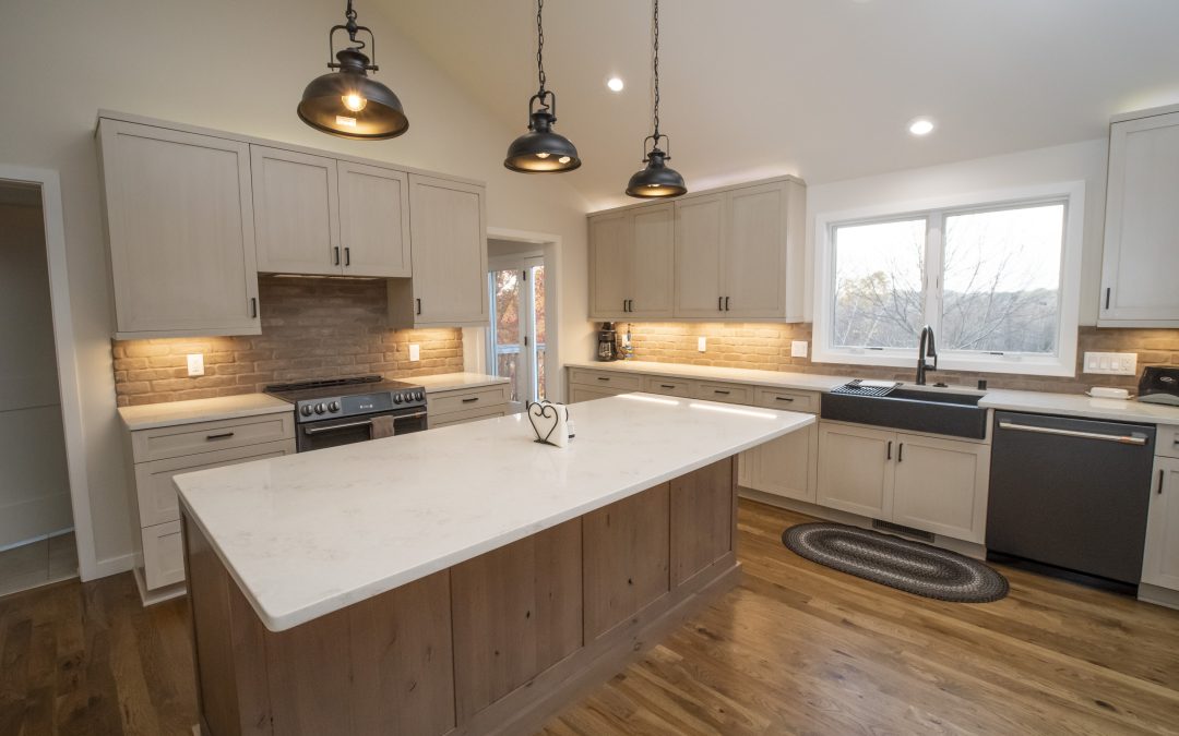 How to Pick the Perfect Material for Your Kitchen Cabinets